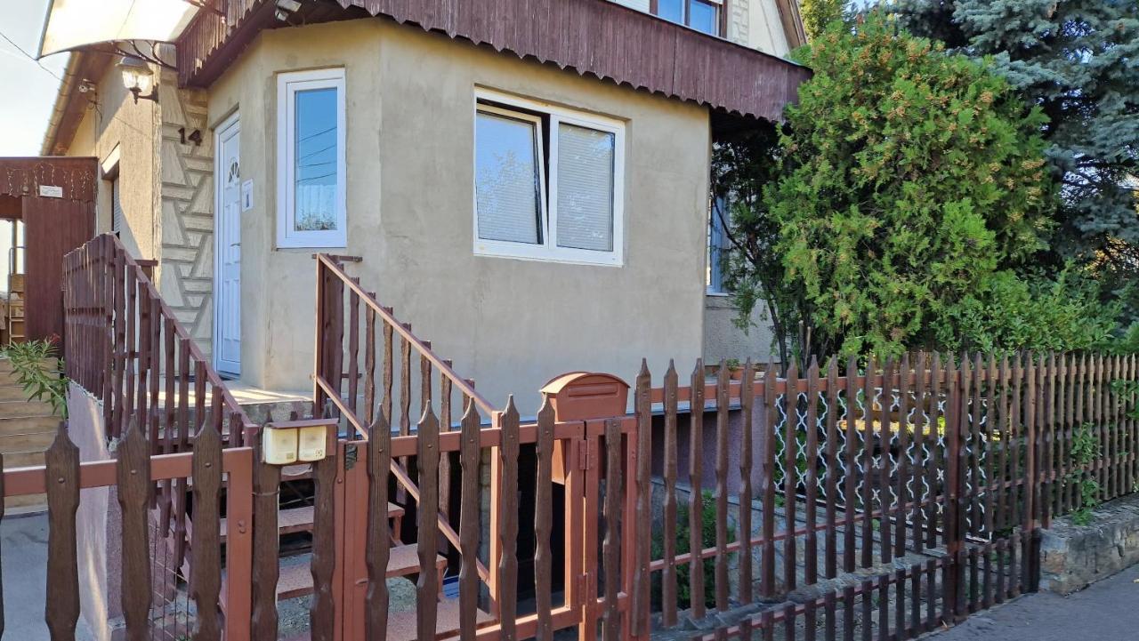 Friendly Apartment In The Suburb. Βουδαπέστη Εξωτερικό φωτογραφία