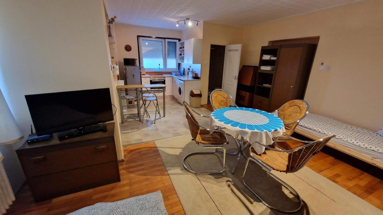 Friendly Apartment In The Suburb. Βουδαπέστη Εξωτερικό φωτογραφία